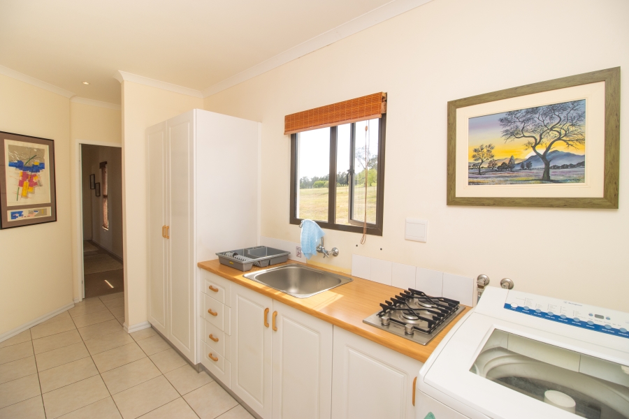 3 Bedroom Property for Sale in Theewaterskloof Country Estate Western Cape